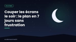 Téléphone en charge hors de la chambre pendant qu'une personne lit un livre le soir