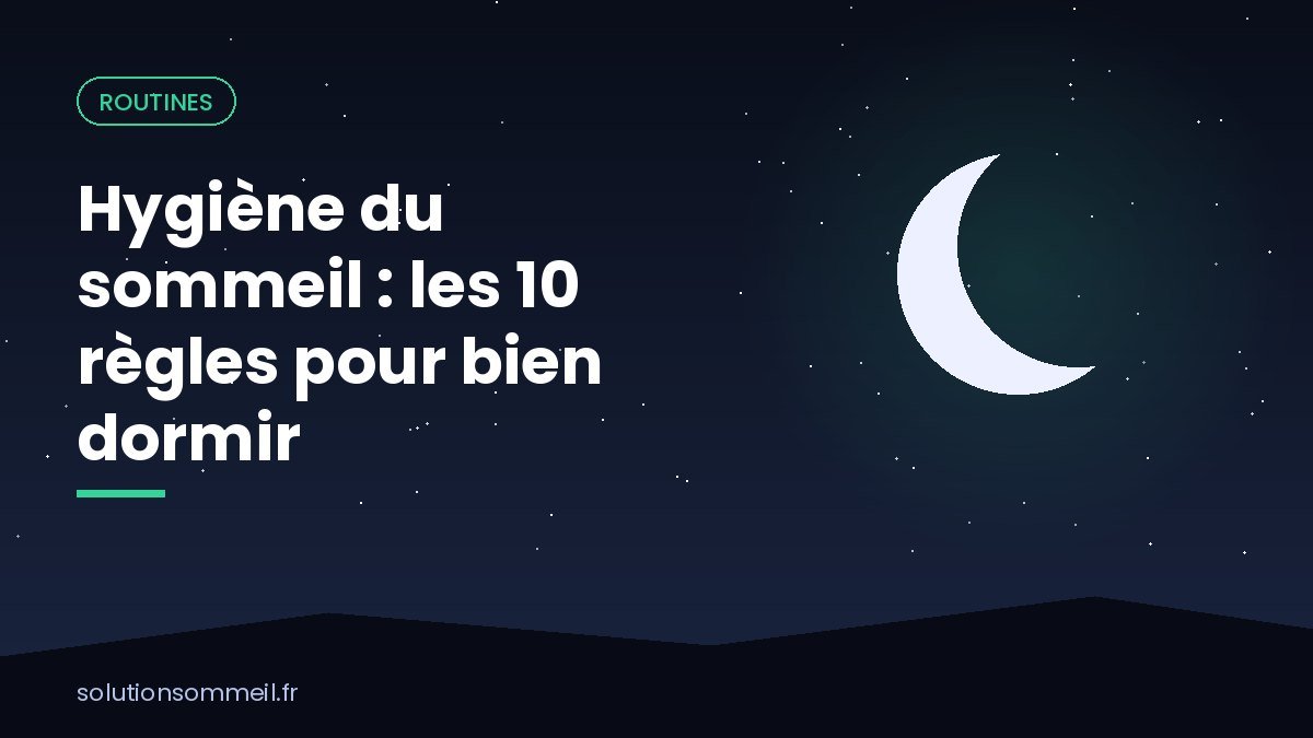 Chambre apaisante le soir avec téléphone rangé, lampe douce et livre, illustrant l'hygiène du sommeil